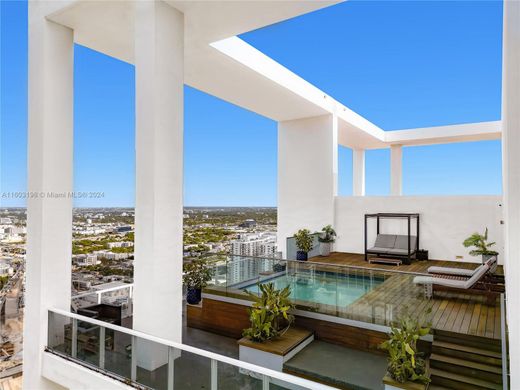 Complesso residenziale a Miami, Miami-Dade County