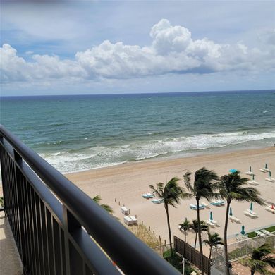 Residential complexes in Fort Lauderdale, Broward County