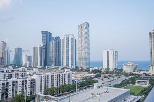 Residential complexes in Sunny Isles Beach, Miami-Dade
