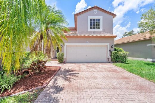 Villa in Pembroke Pines, Broward County