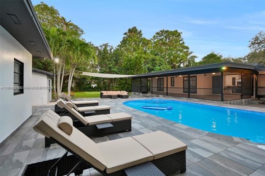 Villa in Pinecrest, Miami-Dade County