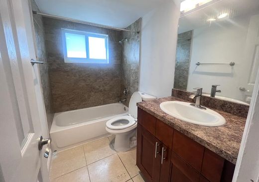 Wohnkomplexe in Boca Raton, Palm Beach County