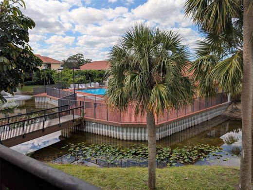 Residential complexes in Coral Springs, Broward County