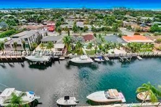 ‏בניין ב  North Miami, Miami-Dade County