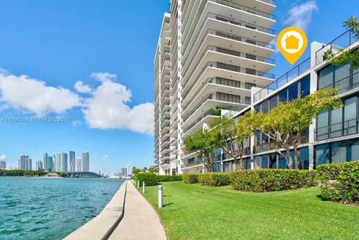 Dom miejski w Miami, Miami-Dade County