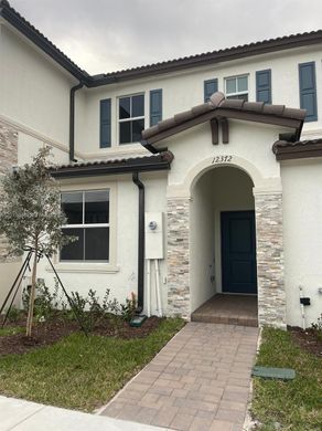 Townhouse in North Miami, Miami-Dade