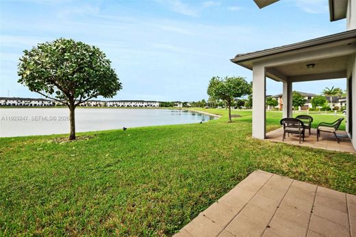 빌라 / Miami Lakes, Miami-Dade County