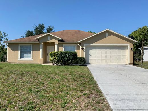 Villa Port Saint Lucie, Saint Lucie County