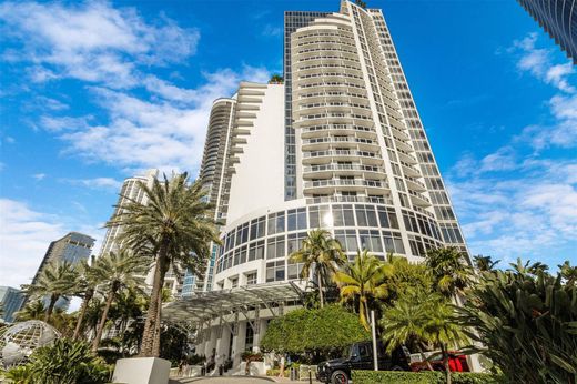 Residential complexes in Sunny Isles Beach, Miami-Dade