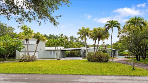 Willa w Pinecrest, Miami-Dade County