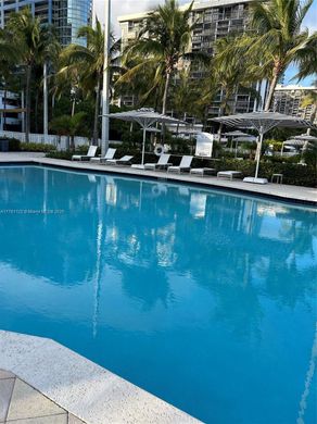 Wohnkomplexe in Miami, Miami-Dade County