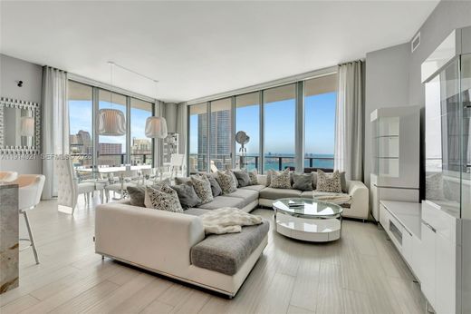 Komplex apartman Miami, Miami-Dade County