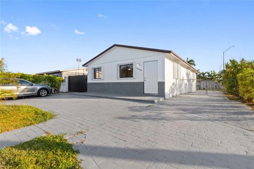 Villa en Miami, Miami-Dade County