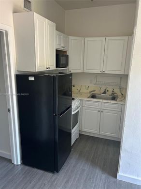 Residential complexes in Miami, Miami-Dade