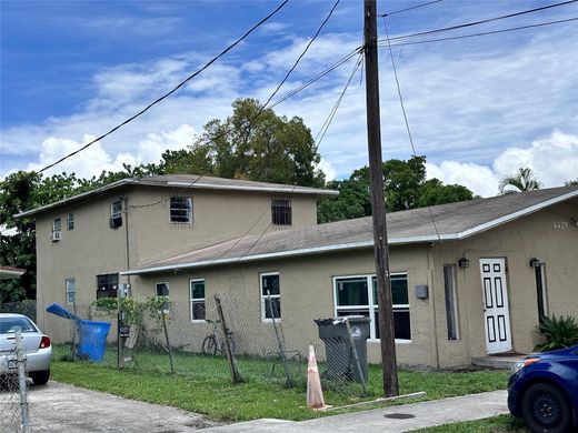 Villa West Park, Broward County