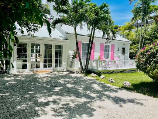 Willa w Coconut Grove, Miami-Dade County