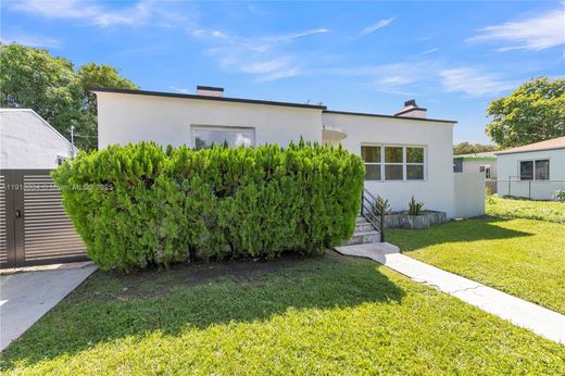 Villa in Miami, Miami-Dade County