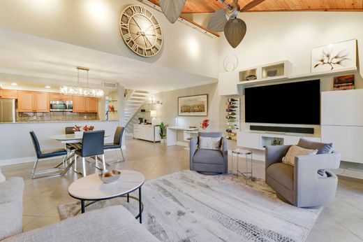 Townhouse - Palm Beach Gardens, Palm Beach County