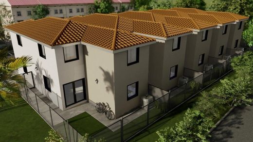 Townhouse in Oakland Park, Broward County