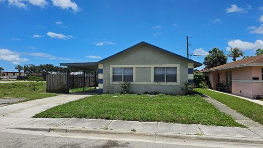 Villa - Riviera Beach, Palm Beach County