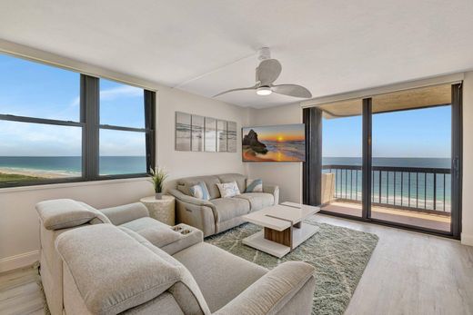 مجمع شقق ﻓﻲ Hutchinson Island South, Saint Lucie County