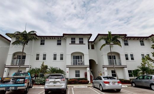 公寓楼  Doral, Miami-Dade County