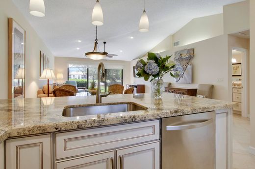 Townhouse in Palm Beach Gardens, Palm Beach