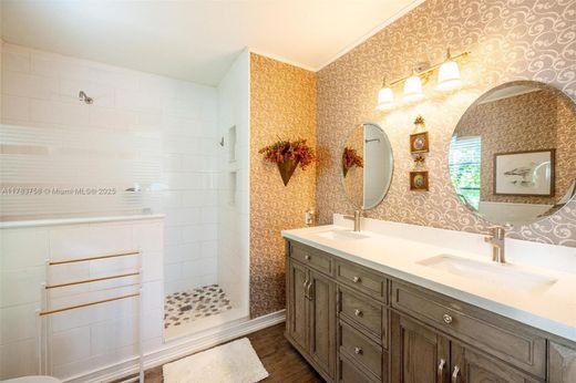 تاون هاوس ﻓﻲ Doral, Miami-Dade County