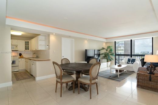 Residential complexes in Miami, Miami-Dade