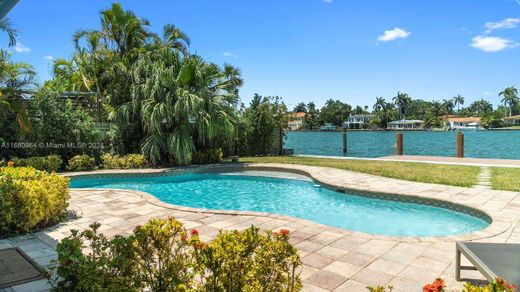 Villa in North Bay Village, Miami-Dade