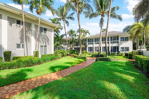 Residential complexes in Delray Beach, Palm Beach