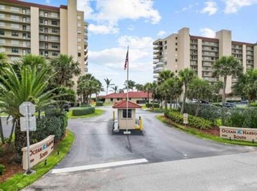 Residential complexes in Fort Pierce, Saint Lucie County