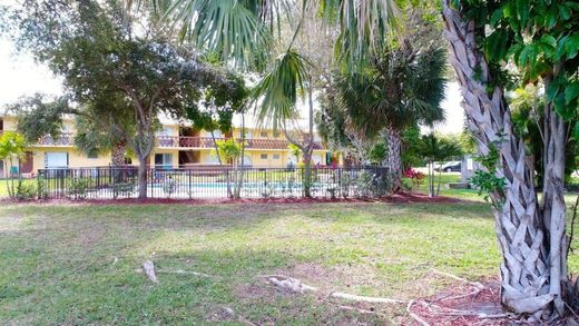 公寓楼  Plantation, Broward County