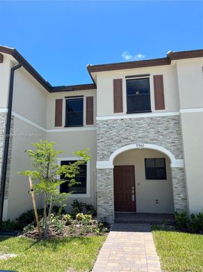 Townhouse in Miami, Miami-Dade
