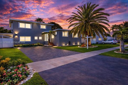 Villa - Miami, Miami-Dade County
