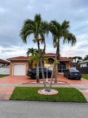 Villa in Miami Terrace Mobile Home, Miami-Dade