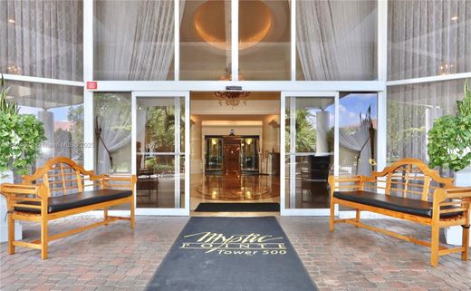 Residential complexes in Aventura, Miami-Dade