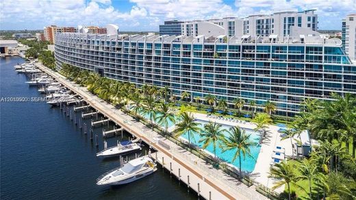 Residential complexes in Aventura, Miami-Dade