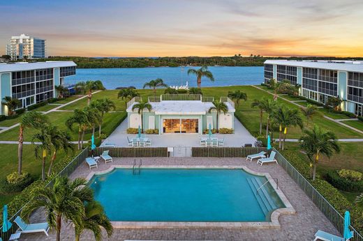 Appartementencomplex in Tequesta, Palm Beach County