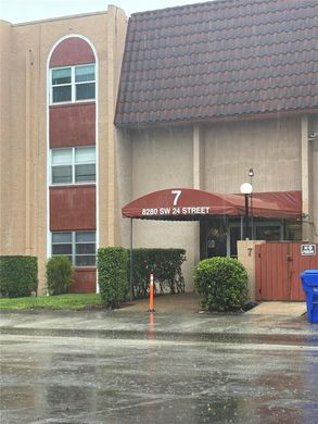 Complexos residenciais - North Lauderdale, Broward County