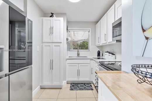 Appartementencomplex in Miami Terrace Mobile Home, Miami-Dade County