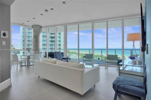 Complesso residenziale a Miami Beach, Miami-Dade County