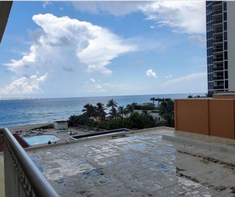 Complesso residenziale a Sunny Isles Beach, Miami-Dade County
