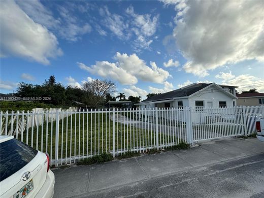 Villa in Miami Heights Trailer Park, Miami-Dade County