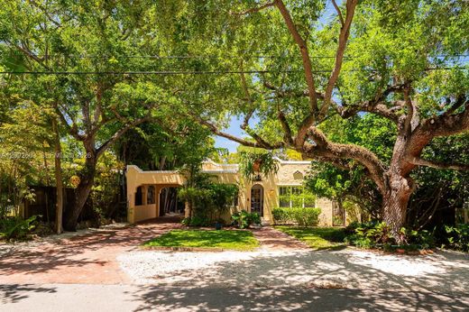 Villa in Coconut Grove, Miami-Dade