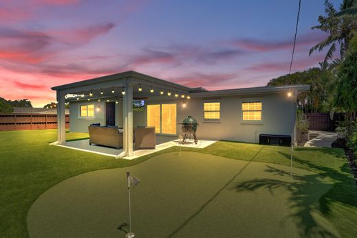 Villa in Oakland Park, Broward County