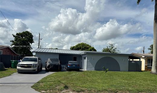 ミラマー, Broward Countyのヴィラ