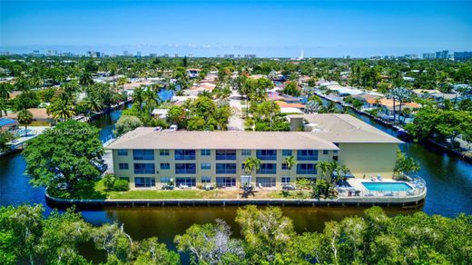 Residential complexes in Fort Lauderdale, Broward County