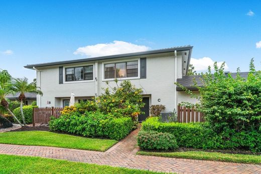 Townhouse in Boynton Beach, Palm Beach