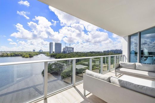Edificio en North Miami Beach, Miami-Dade County